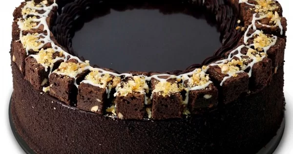 Best Dutch Chocolate Cake In Hyderabad | Order Online